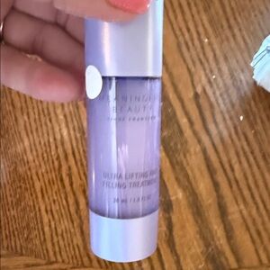 Meaningful Beauty Ultra Lifting Filling Treatment - Light Lavender
